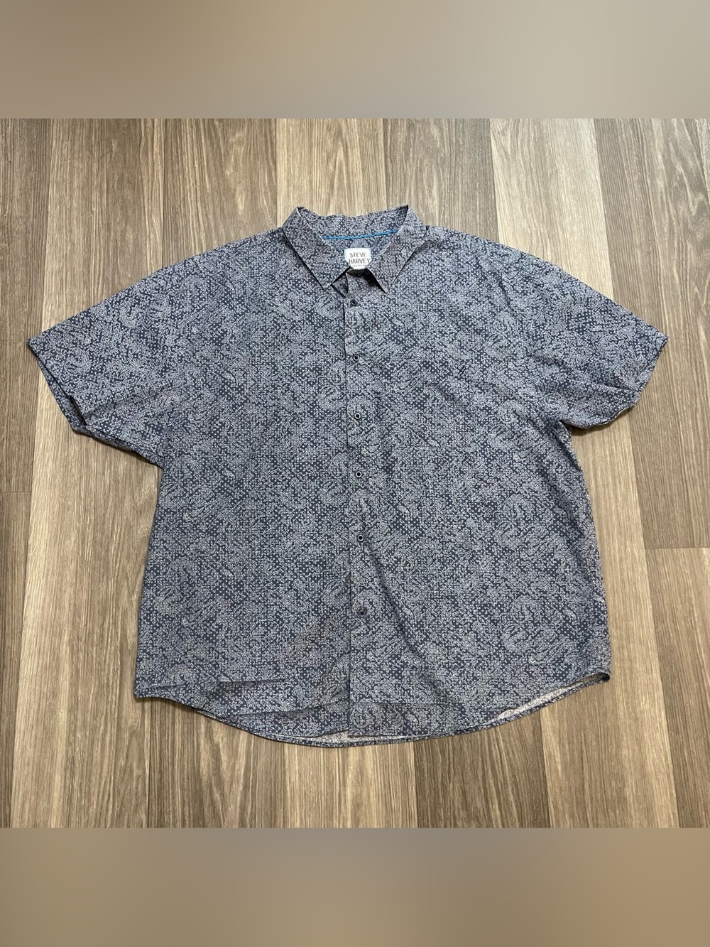 Steve Harvey Collection Men’s 2X Gray Paisley Button Front Shirt Short Sleeve